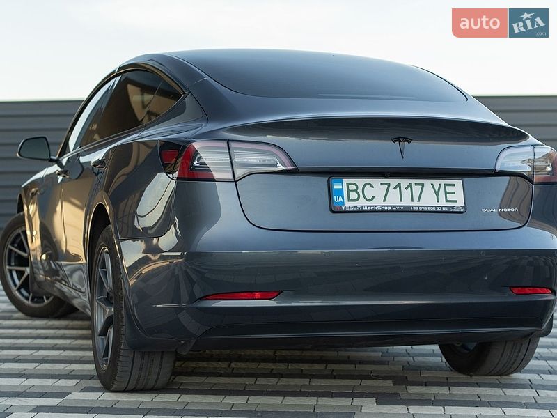 Tesla-20
