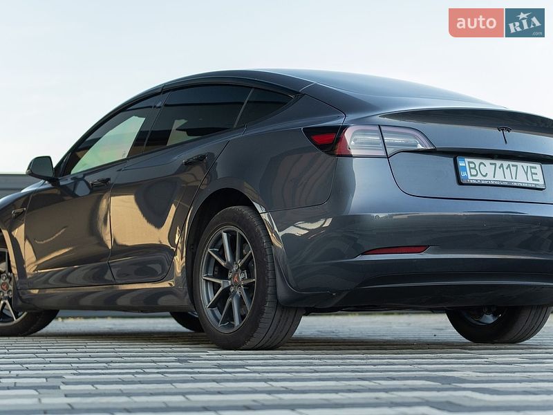 Tesla-7