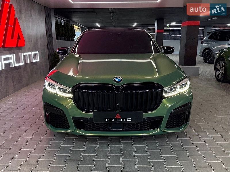 BMW-16