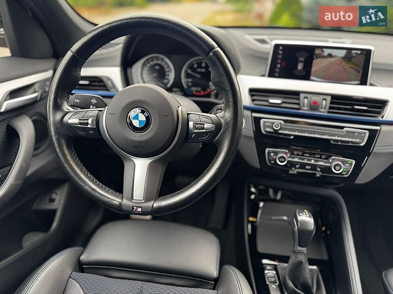 BMW-8