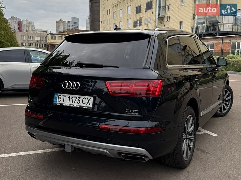 Audi-6