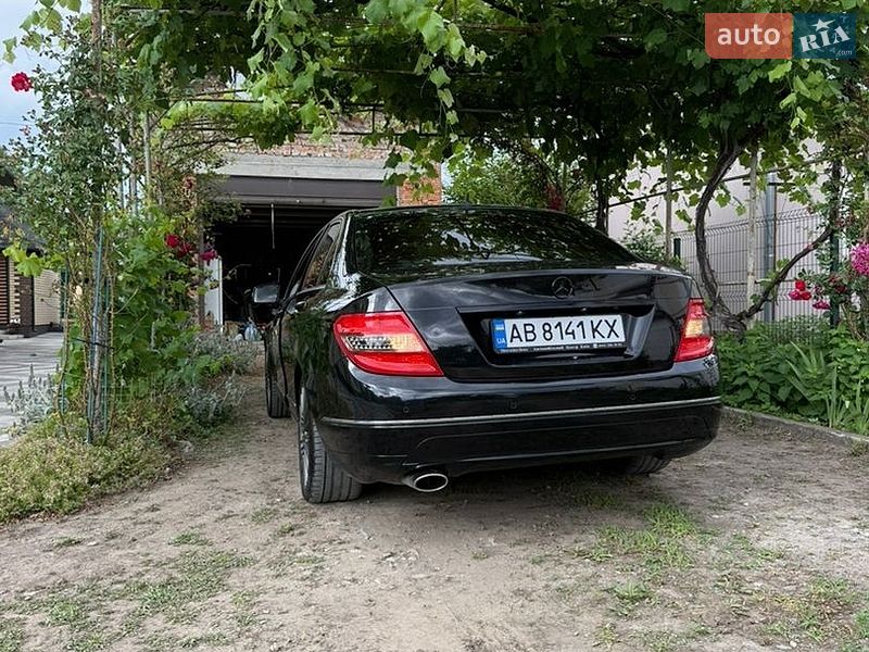 Mercedes-Benz-53