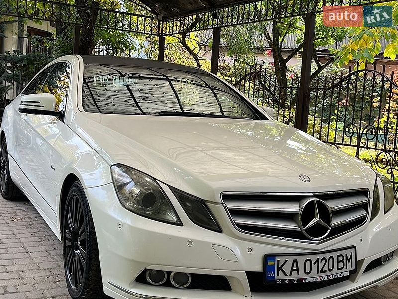 Mercedes-Benz-7