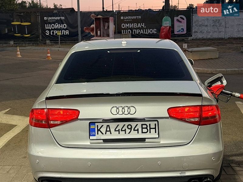 Audi-0