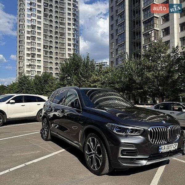 BMW-8