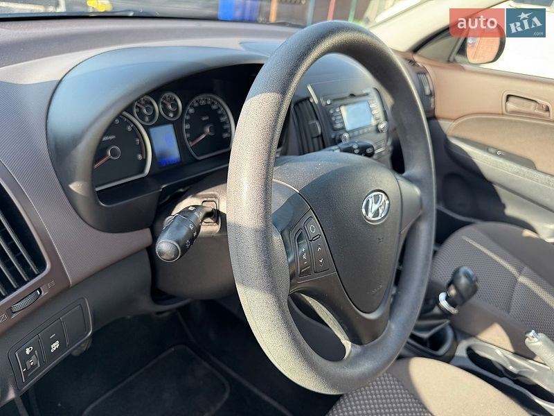 Hyundai-2