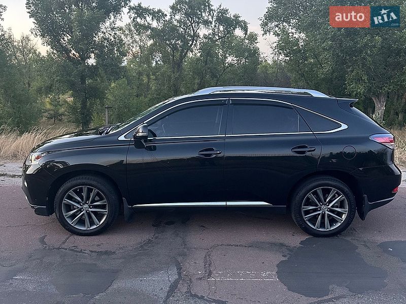Lexus-4
