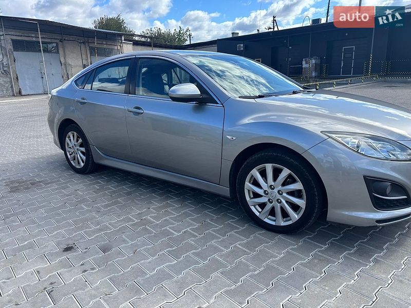 Mazda-8