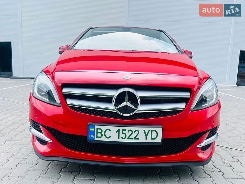 Mercedes-Benz-59