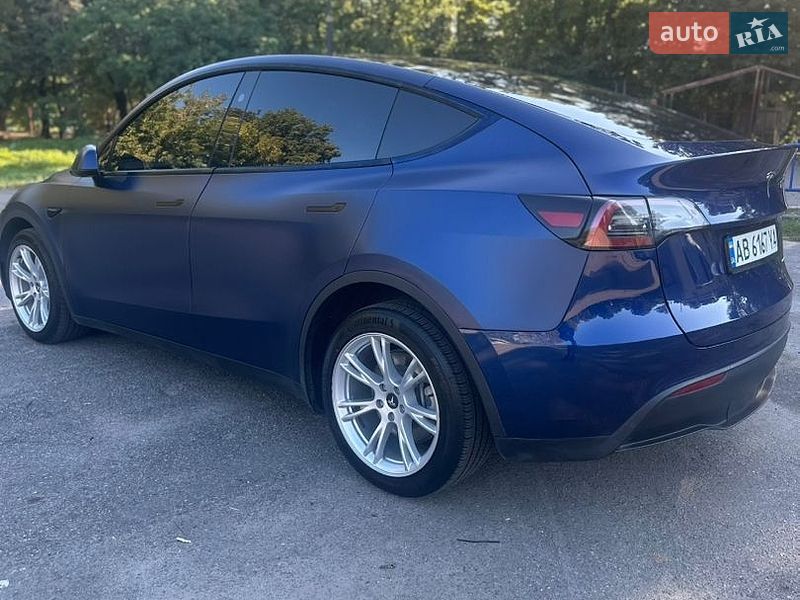 Tesla-3