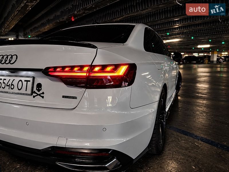 Audi-25