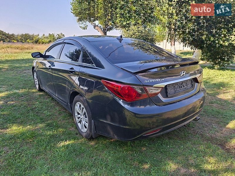 Hyundai-7