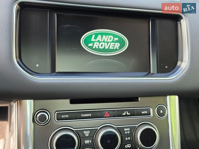 Land Rover-29