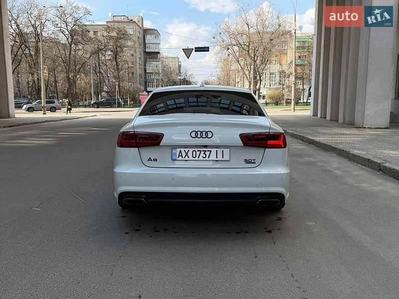 Audi-4