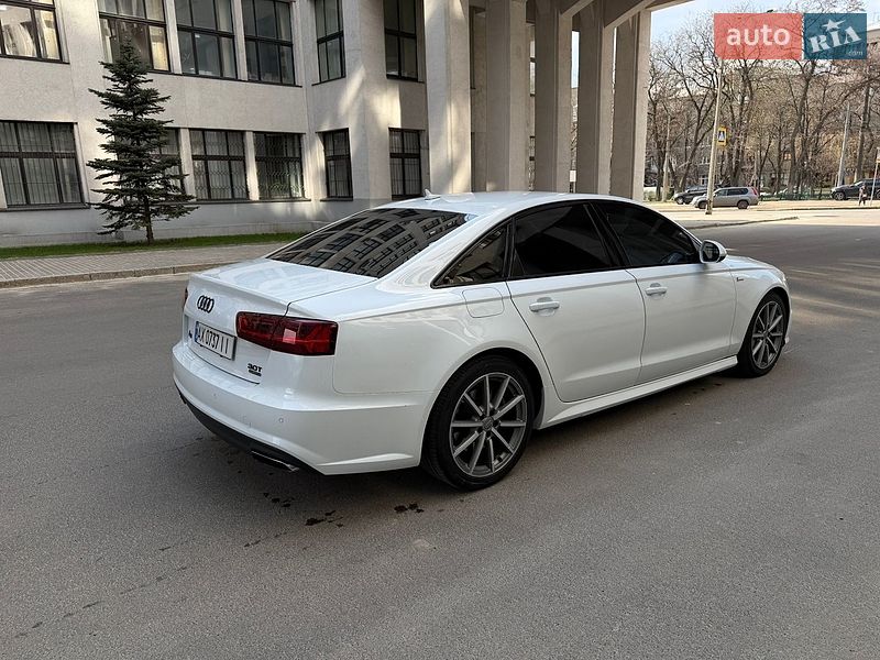 Audi-6