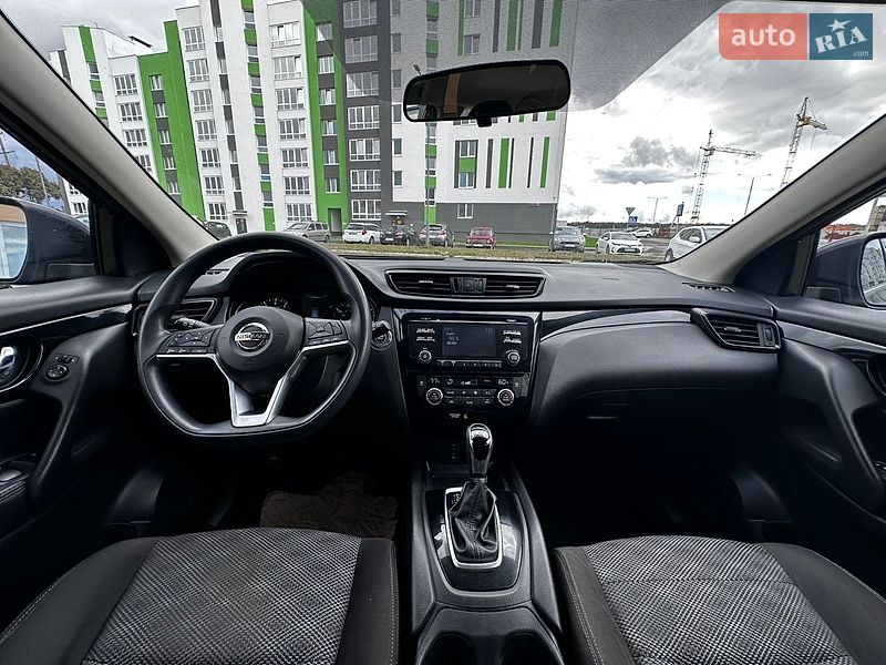 Nissan-7