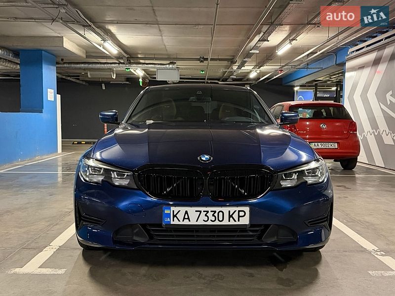 BMW-8