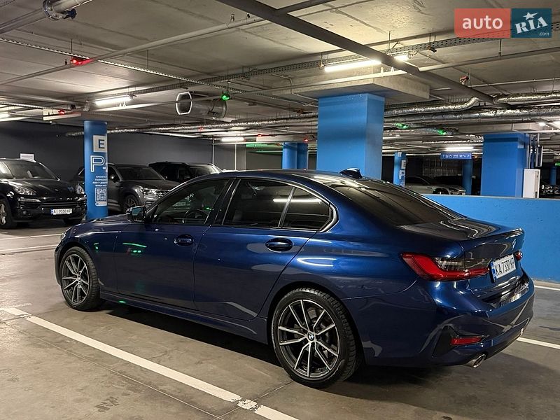 BMW-12