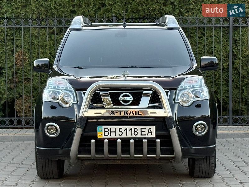 Nissan-12