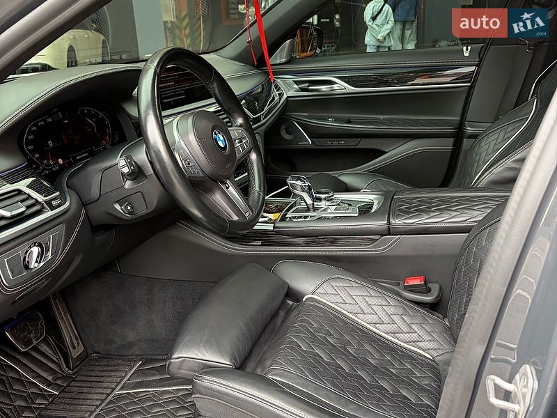 BMW-11
