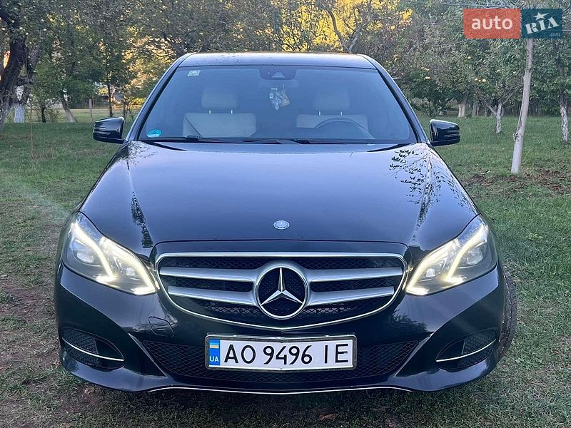 Mercedes-Benz-4