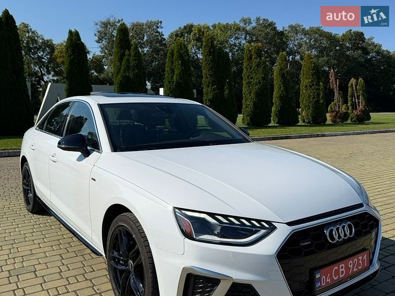 Audi-21