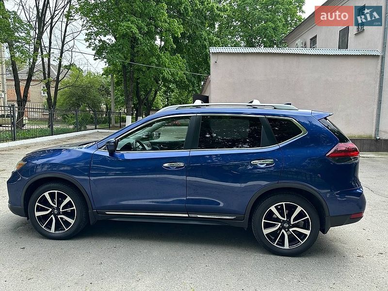 Nissan-1