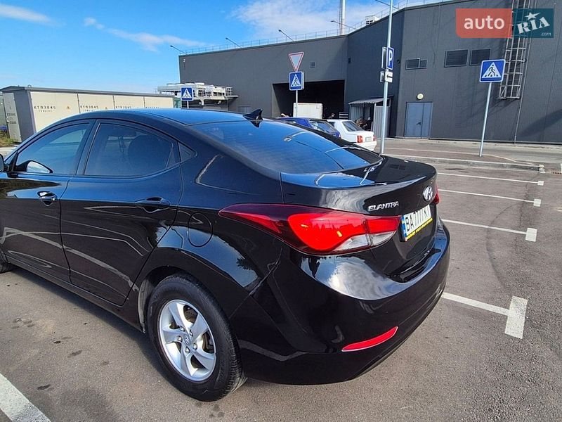 Hyundai-17