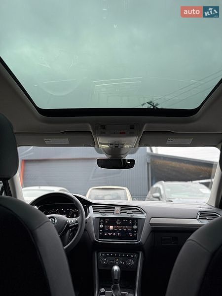 Volkswagen-0