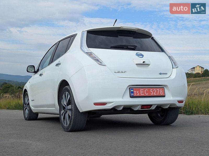 Nissan-44