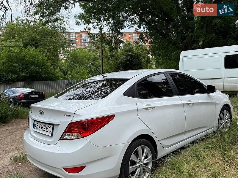 Hyundai-30