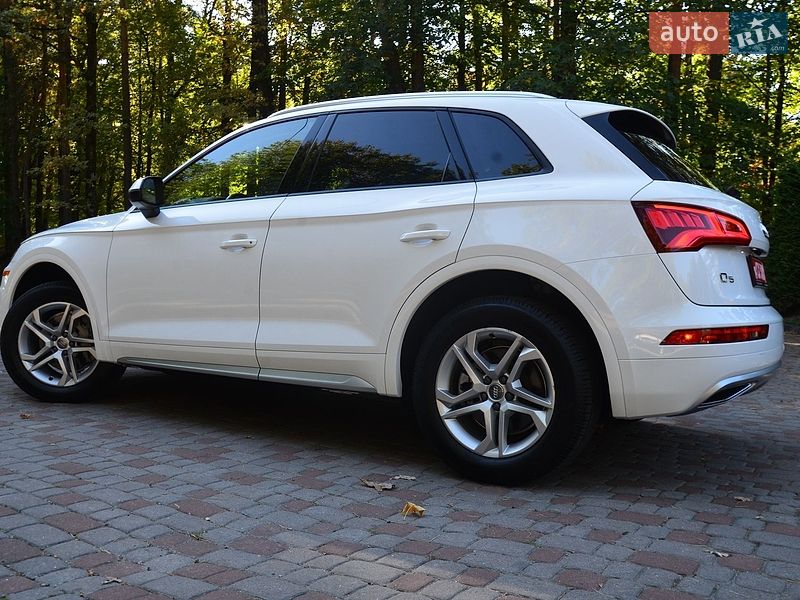 Audi-25
