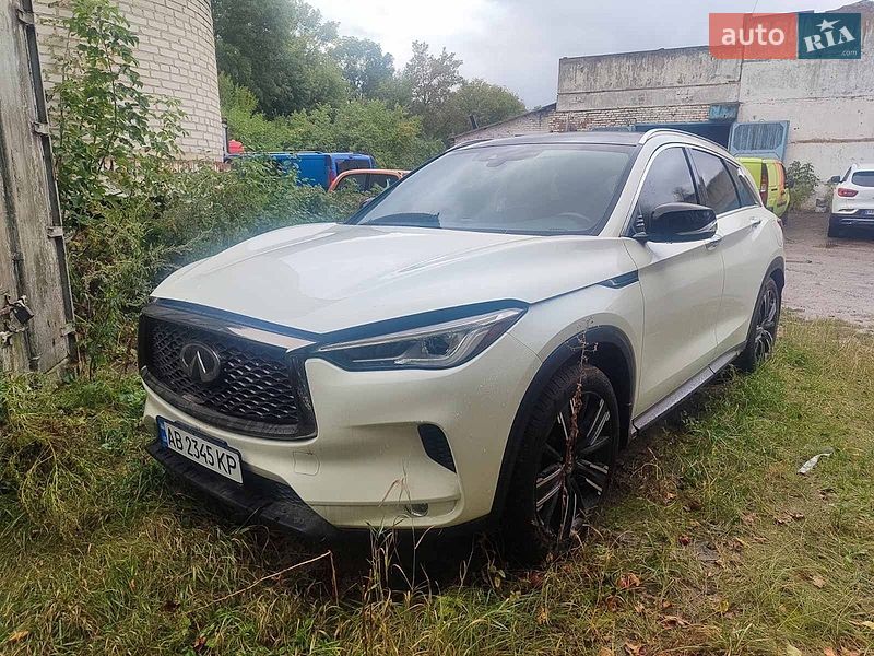 Infiniti-0