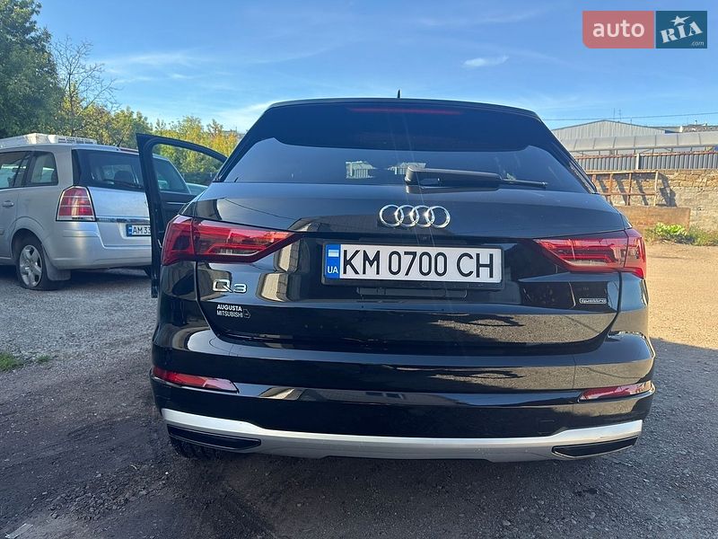 Audi-25