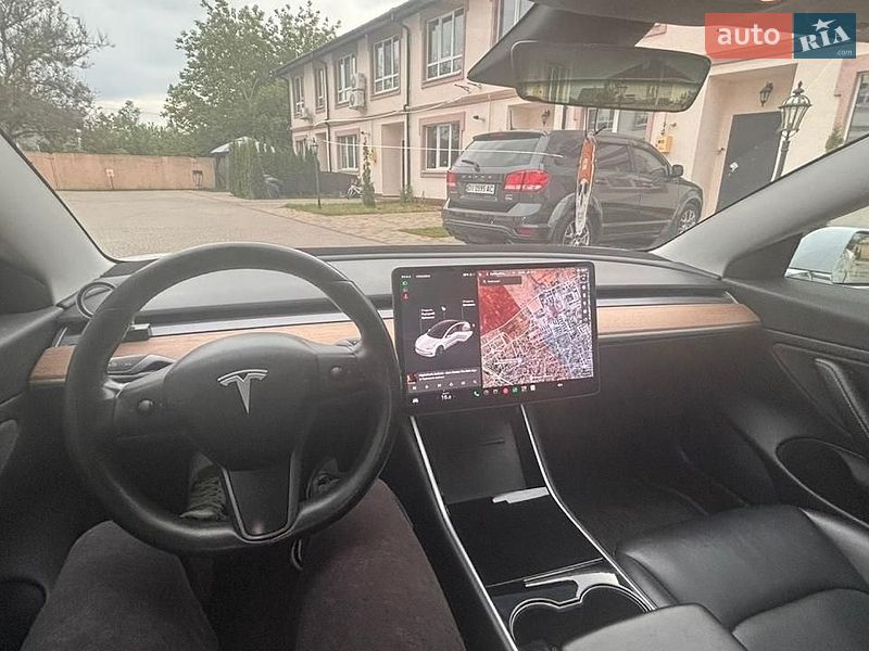 Tesla-1