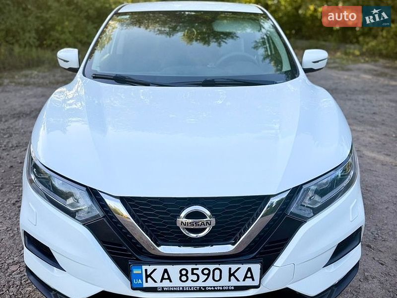 Nissan-11
