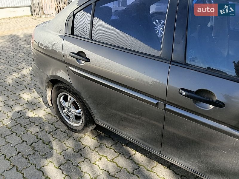 Hyundai-26