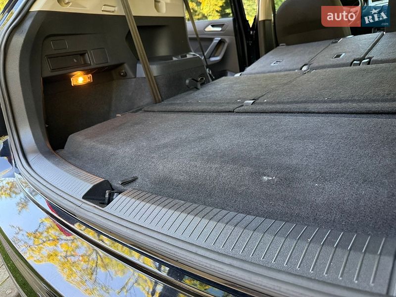 Volkswagen-163