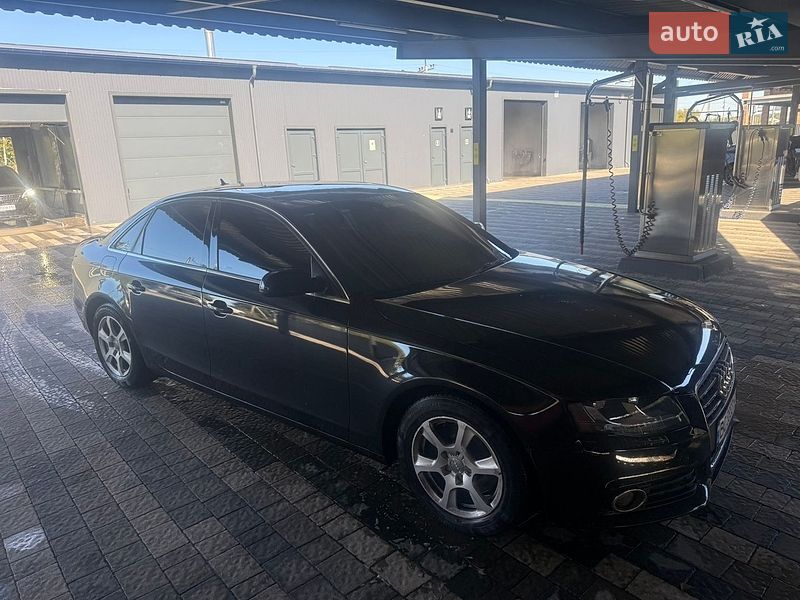 Audi-3