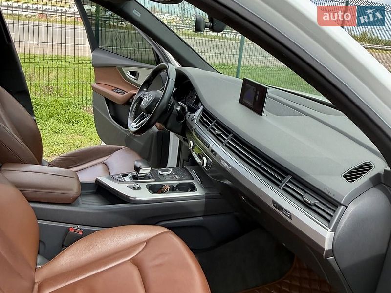 Audi-4