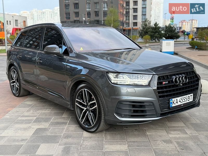 Audi-30