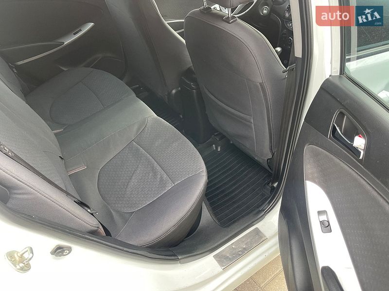 Hyundai-14