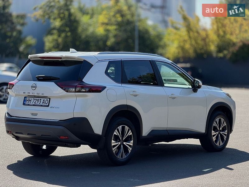 Nissan-11