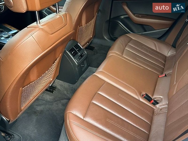 Audi-22