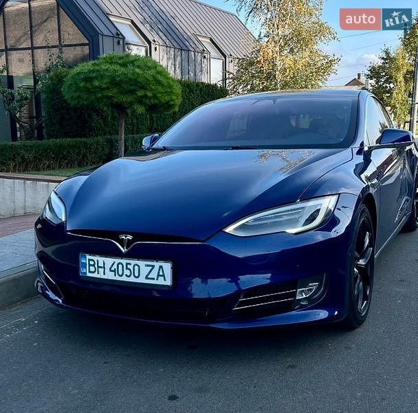 Tesla-22