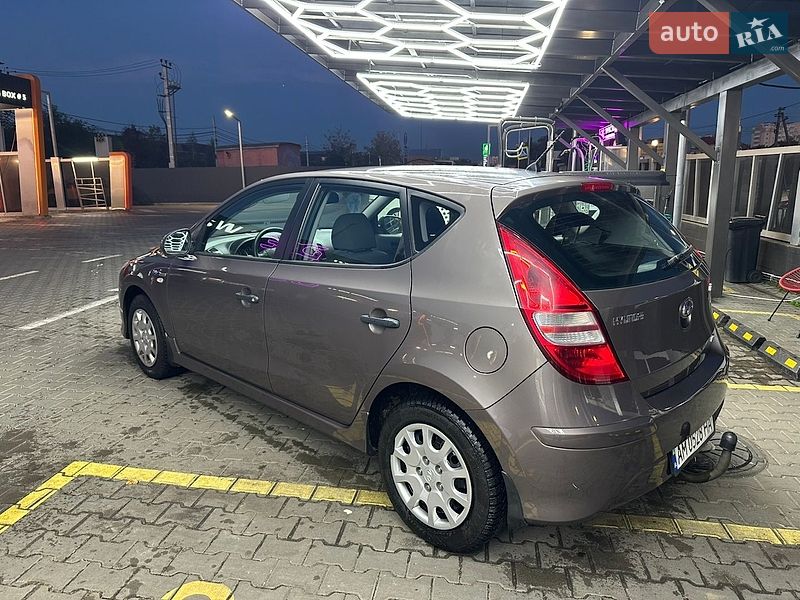 Hyundai-7