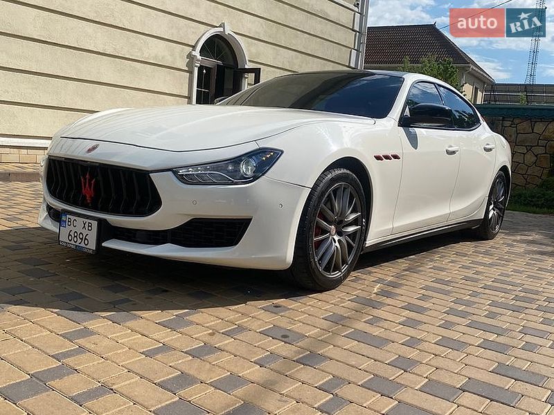 Maserati-27