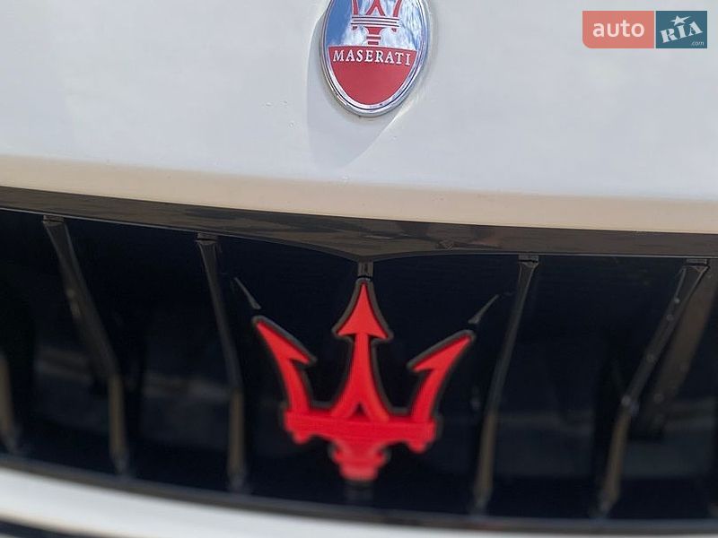 Maserati-14