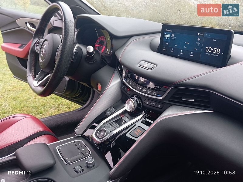 Acura-3