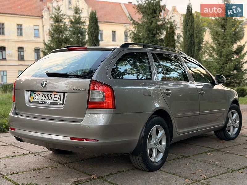 Skoda-28